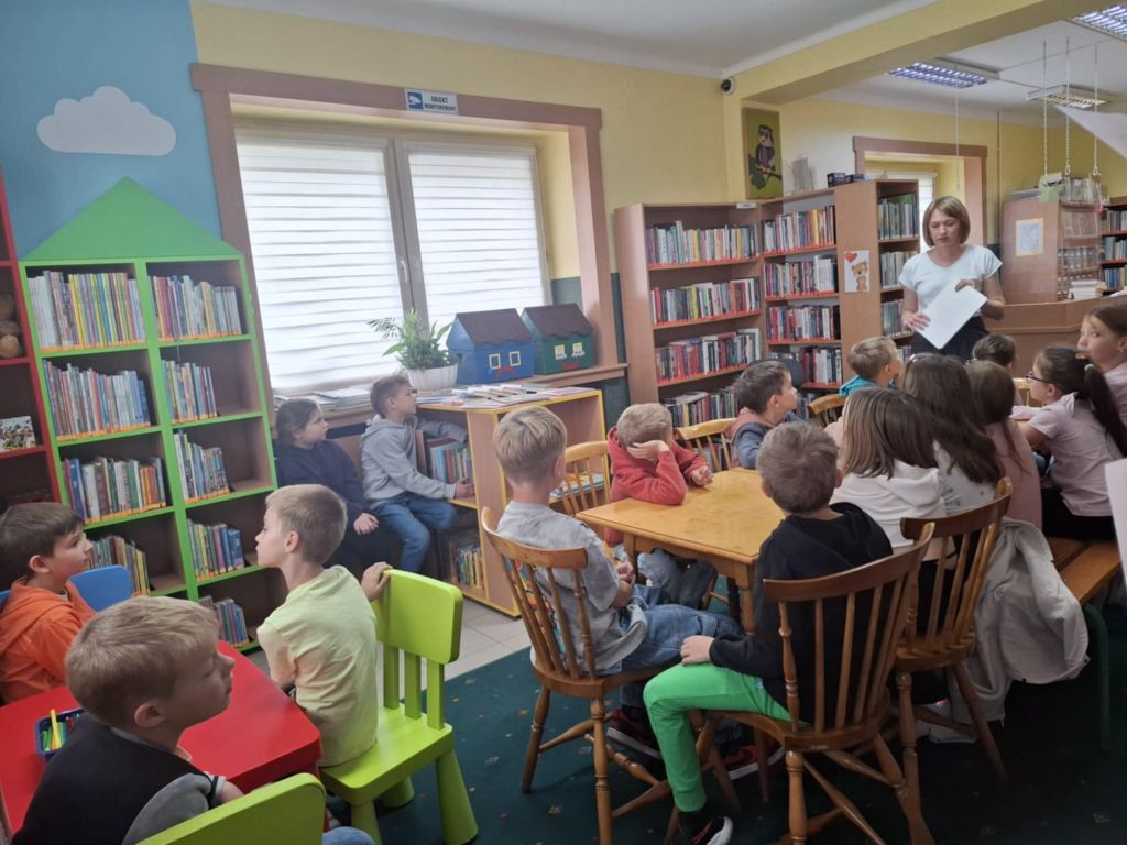 Pasowanie na czytelnika w Dąbiu